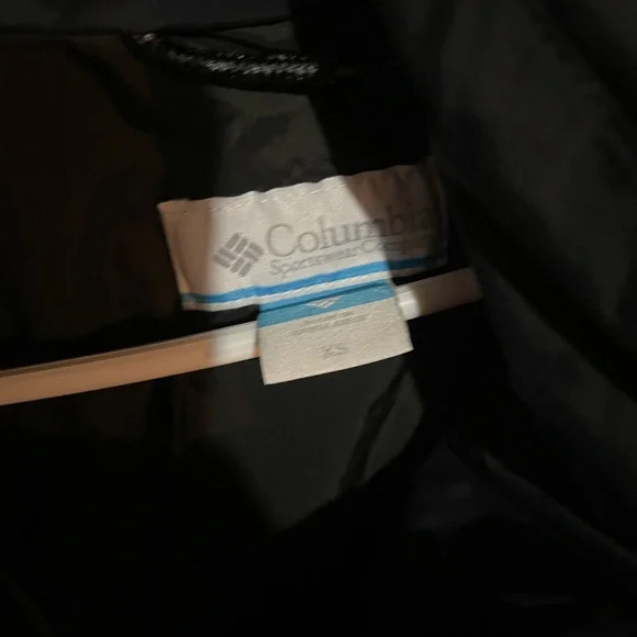 Columbia winter jacket - Picture 2 of 3